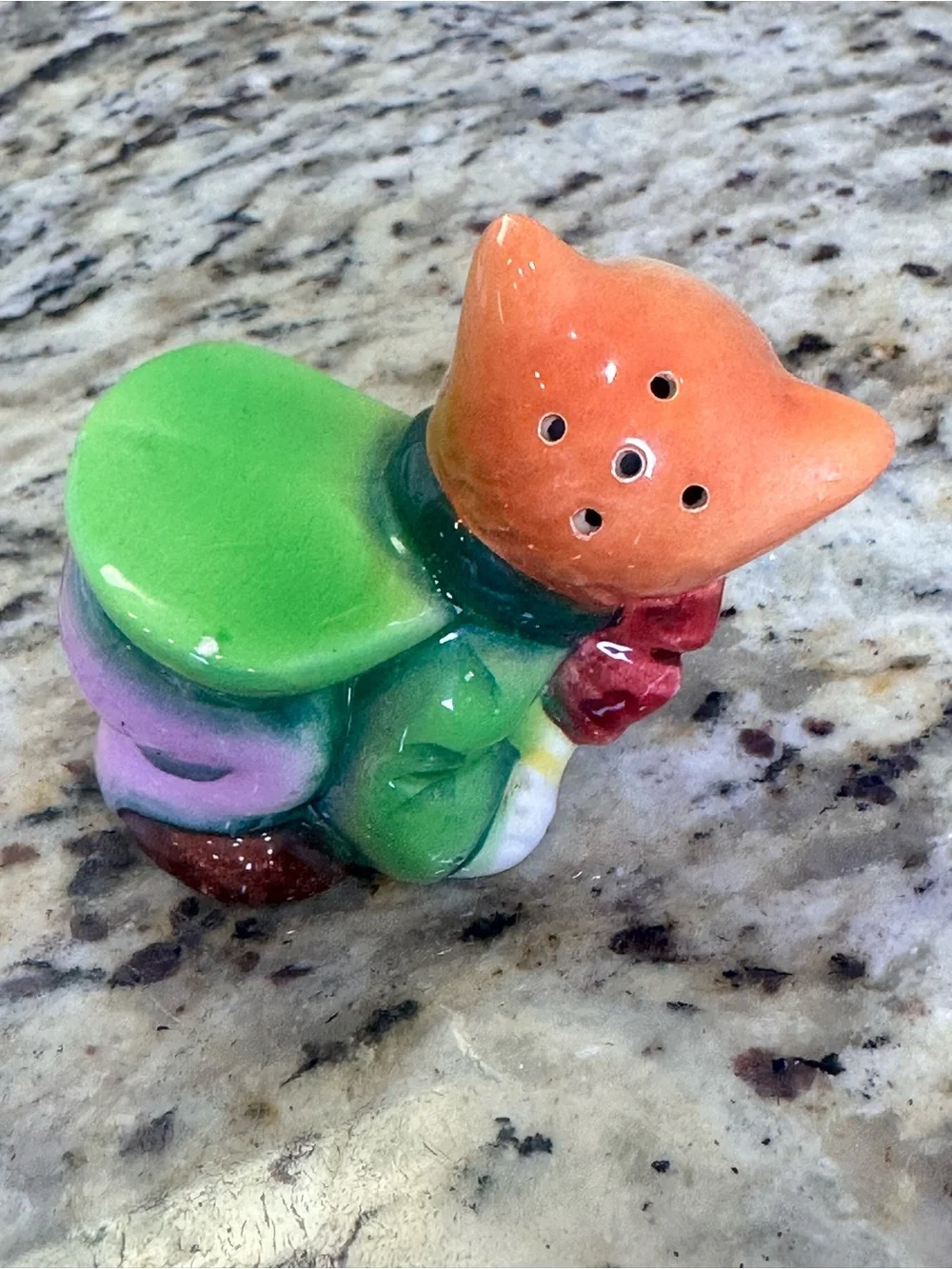 1950 Japan piggyback Cat Salt & Pepper